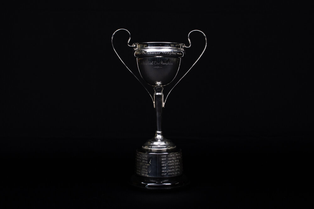 Iris Rheinberger Perpetual Trophy for the Heaviest Pumpkin