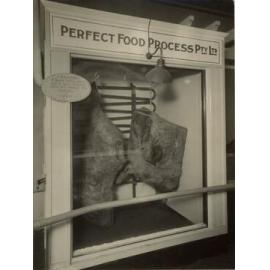 Demonstration of Rayson Chilling Process, c.1930