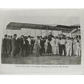 Arrival of Mr Hart at Sydney Showground, 1911