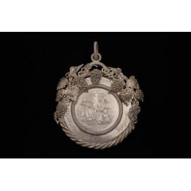 Medallion Awarded to Dr Ramsay for Table Grape, 1842