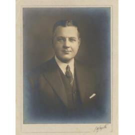 Anthony Hordern, 1941